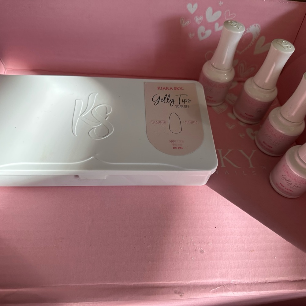 Kiara Sky Gelly Tips Kit medium almond